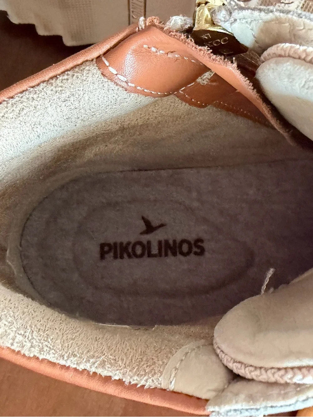 PIKOLINOS Cream Lace-Up Ankle Sneakers with Side Zip